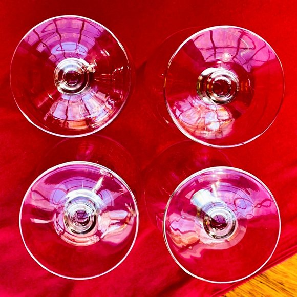 ▪️VTG▪️Set of 4 Stemmed Footed Glass Water Goblets - Picture 5 of 5